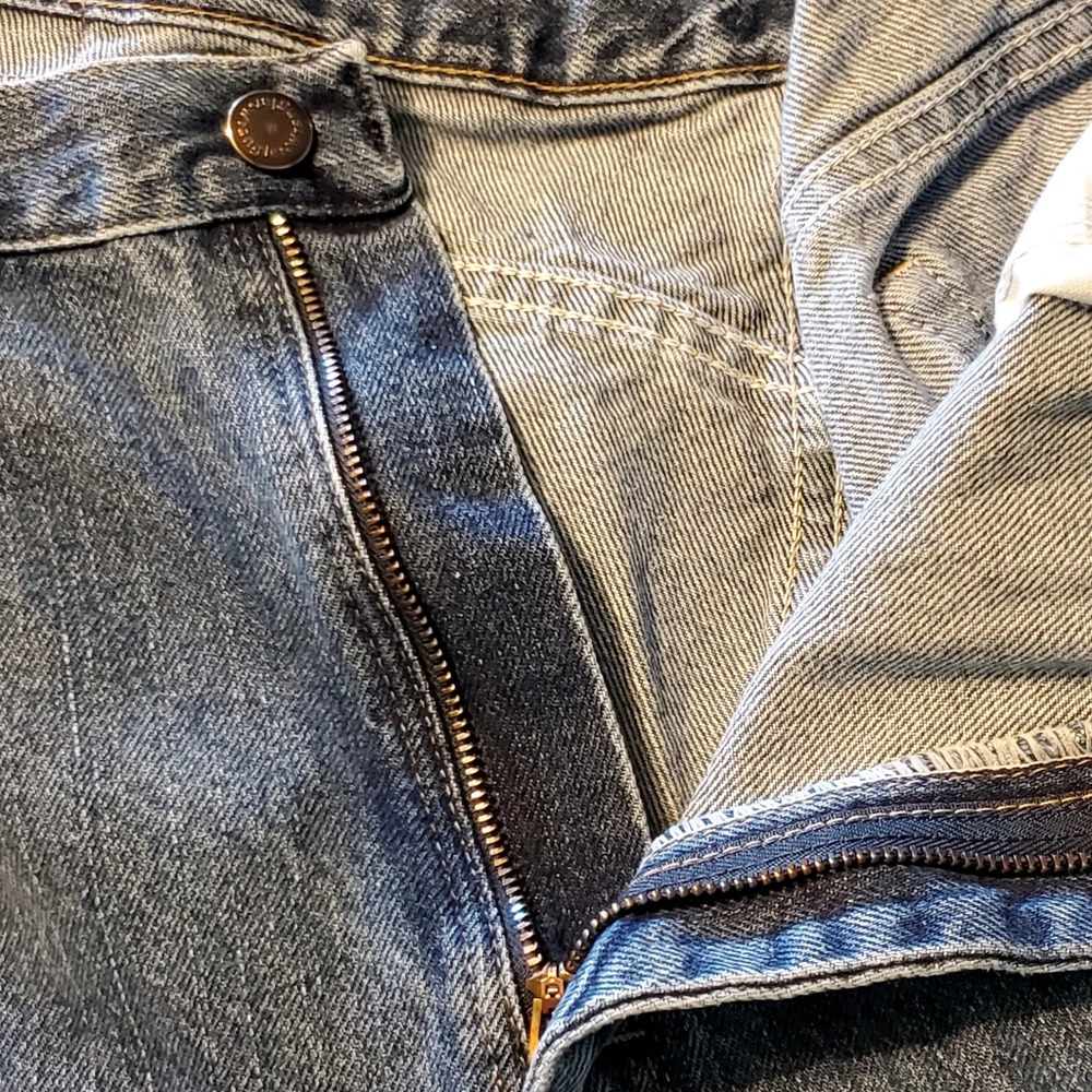Wrangler Premium Quality relaxed fit men's jeans blue 40X32
